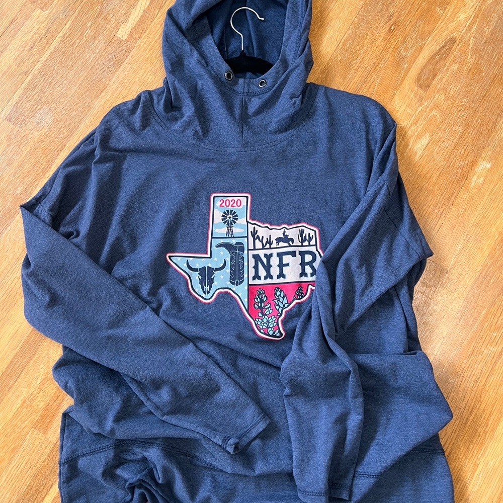 PRCA NFR 2020 Texas L lightweight HOODIE Collector.  Perfect for layering.